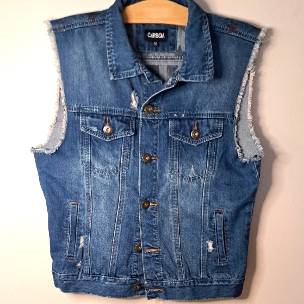 Carbon Blue Jeans with Classic Distressed Look